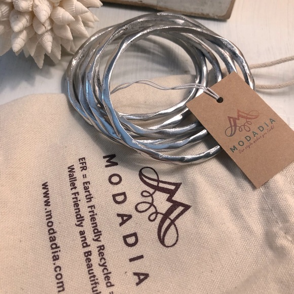 Modadia Bangle Stack Bracelet Set - Picture 2 of 3